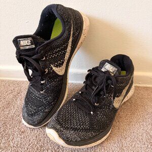 Nike Flyknit Lunar 3 running shoes in black and white Oreo